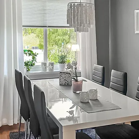 2 Bedroom Amazing In *